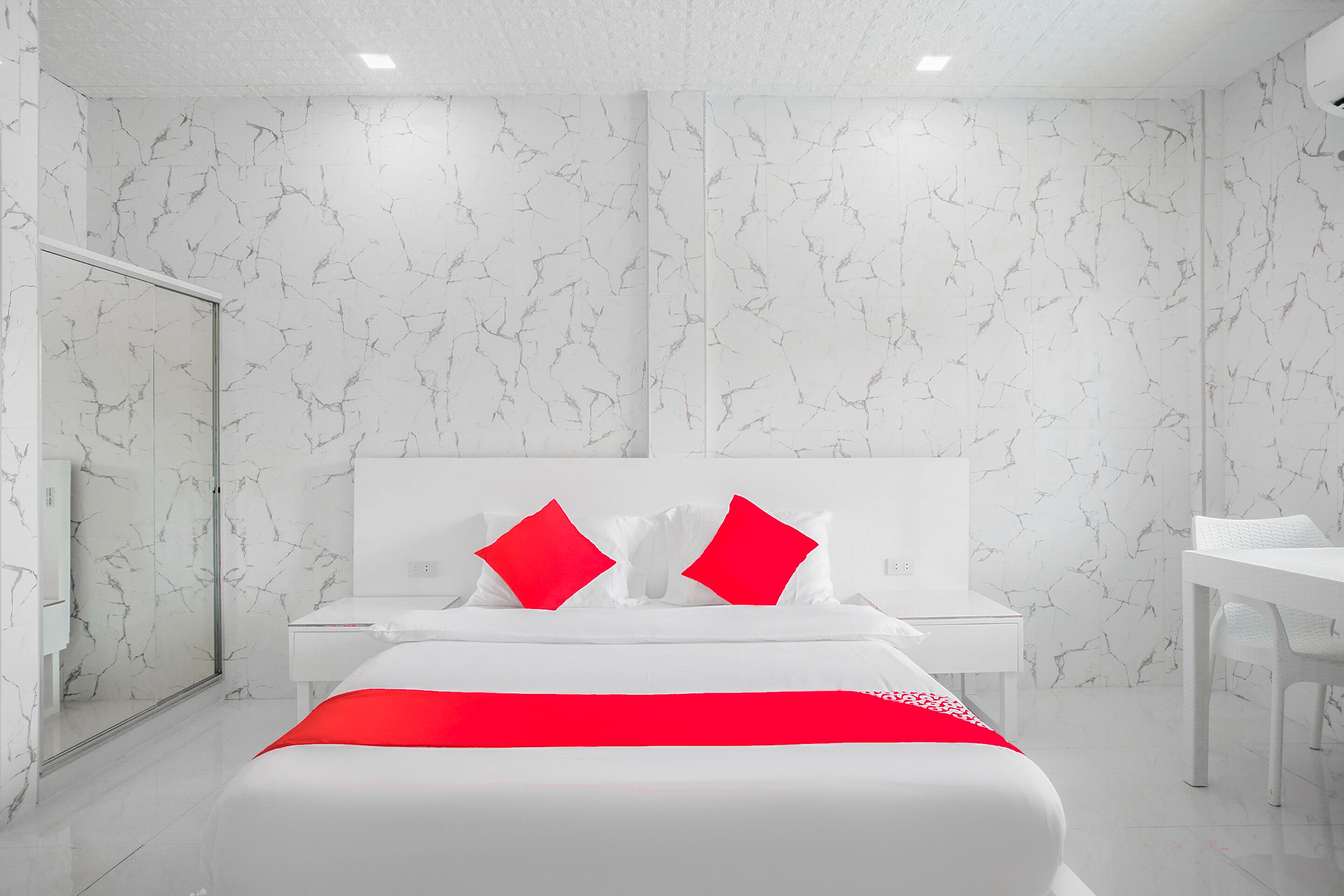 OYO 630 Sena Gladyz Suites