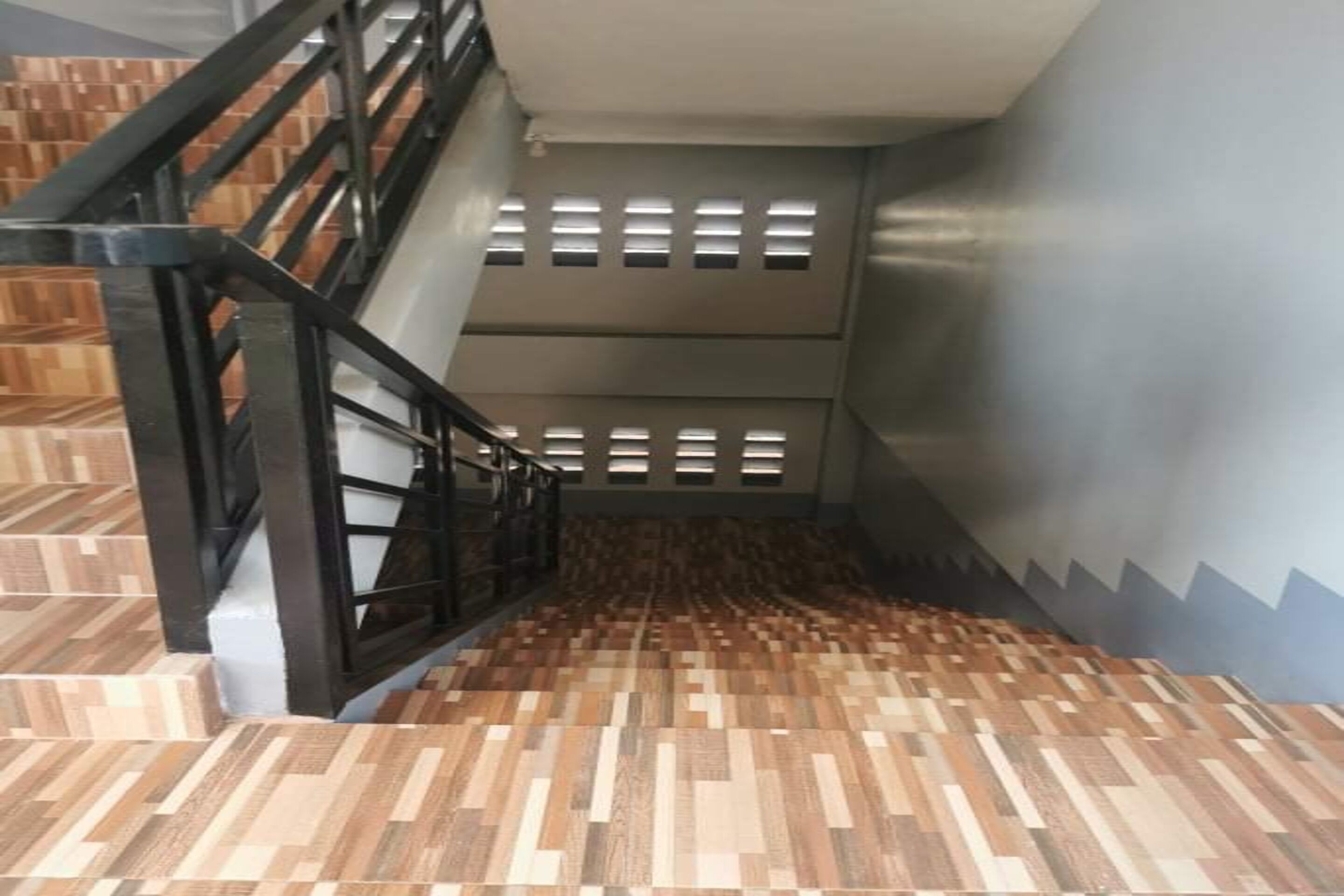 Oyo 833 Ln Apartelle