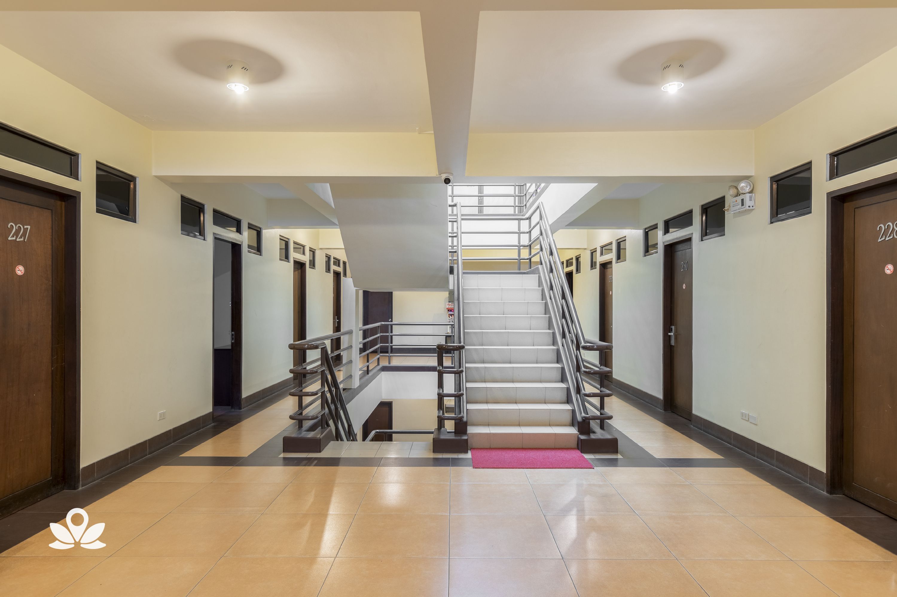 Palm Residence Inn by Zen Rooms