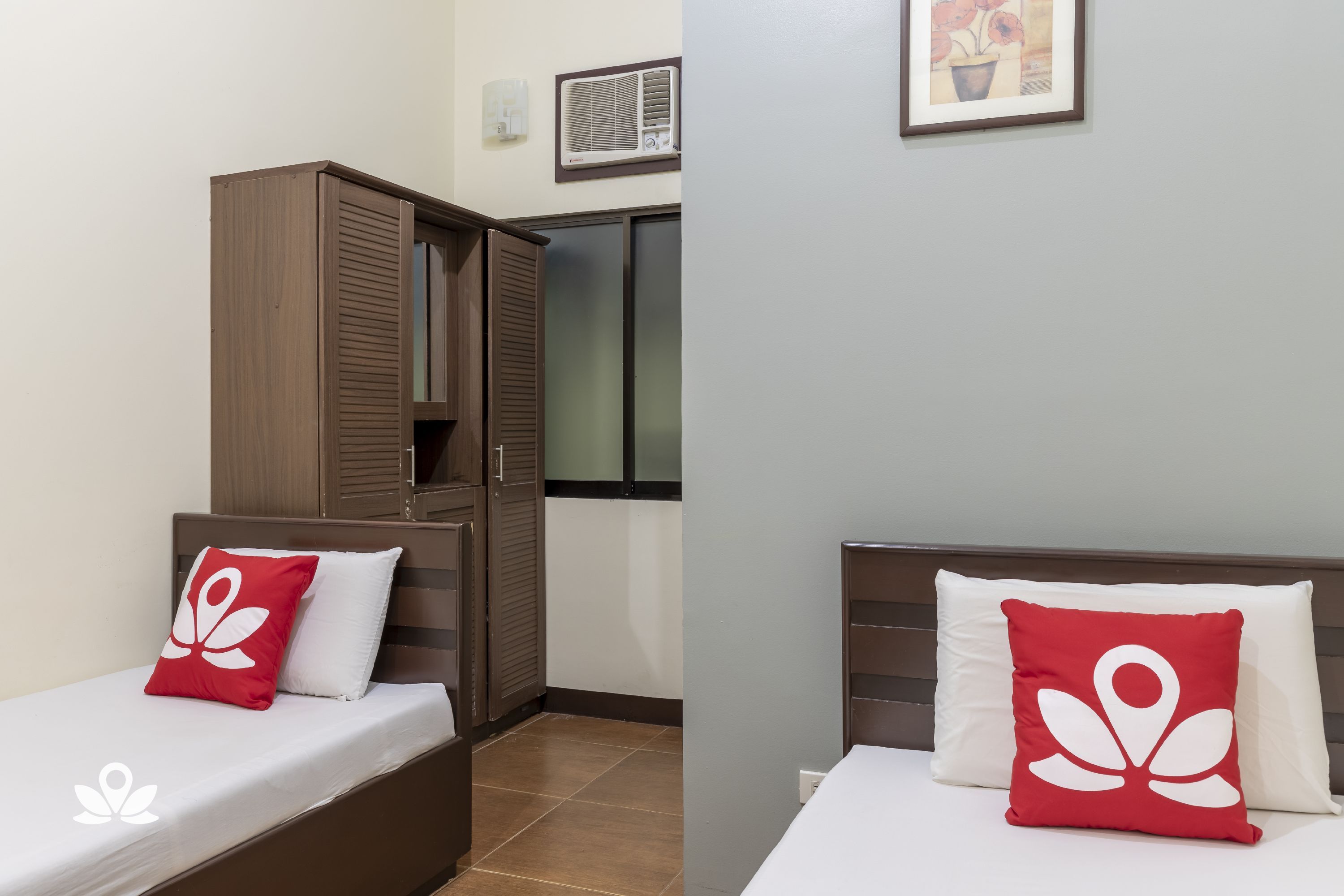 Palm Residence Inn by Zen Rooms