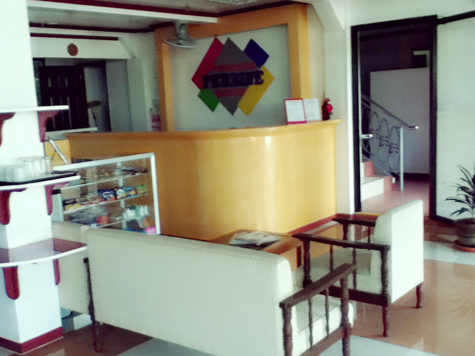 Princess Perrine Suites