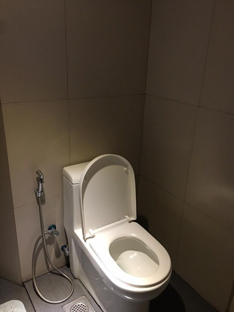 Q8 Hotel