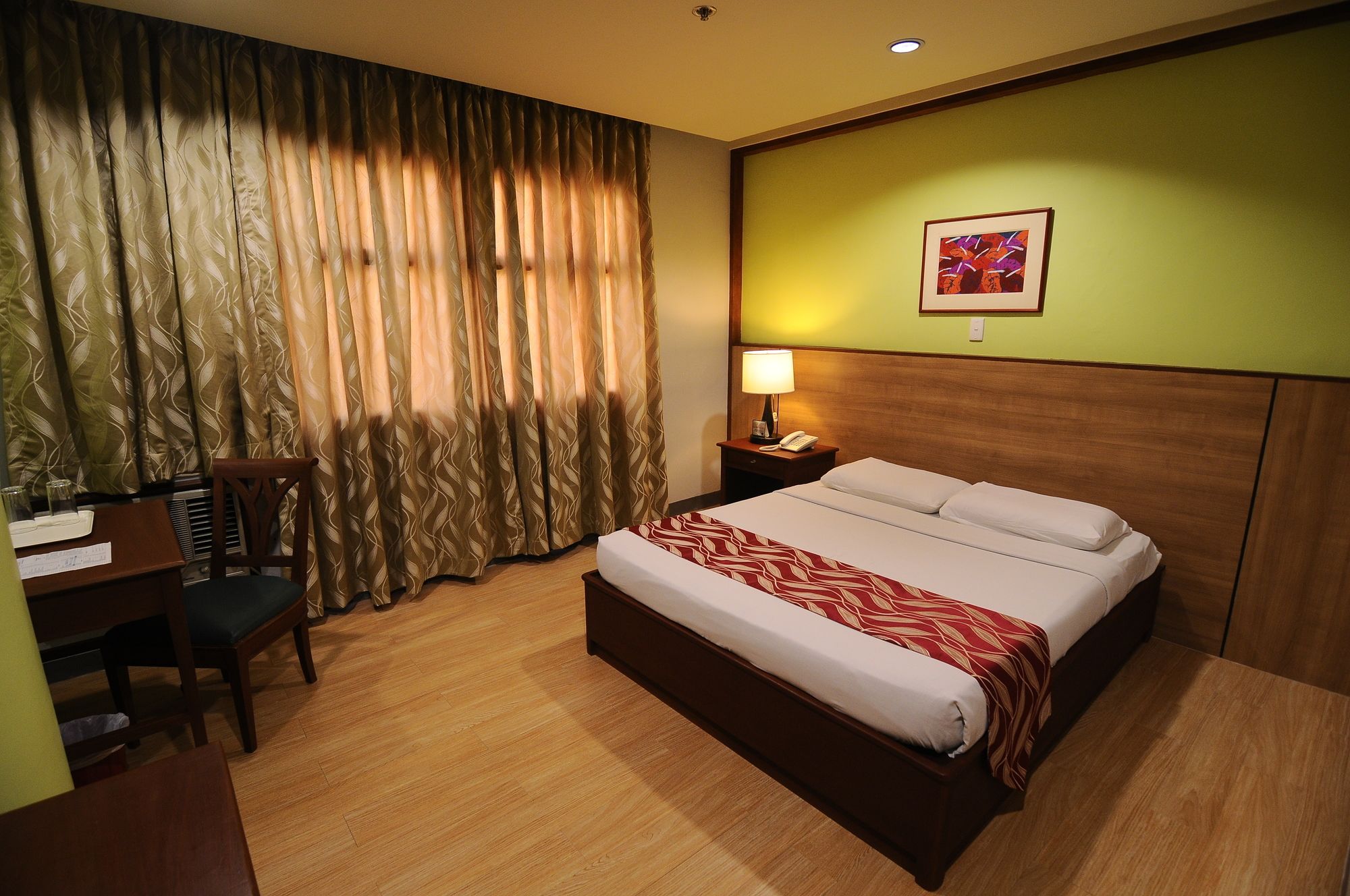Regency Inn