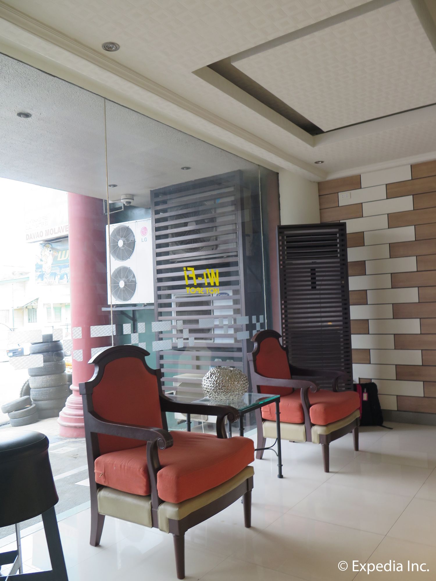 Regency Inn
