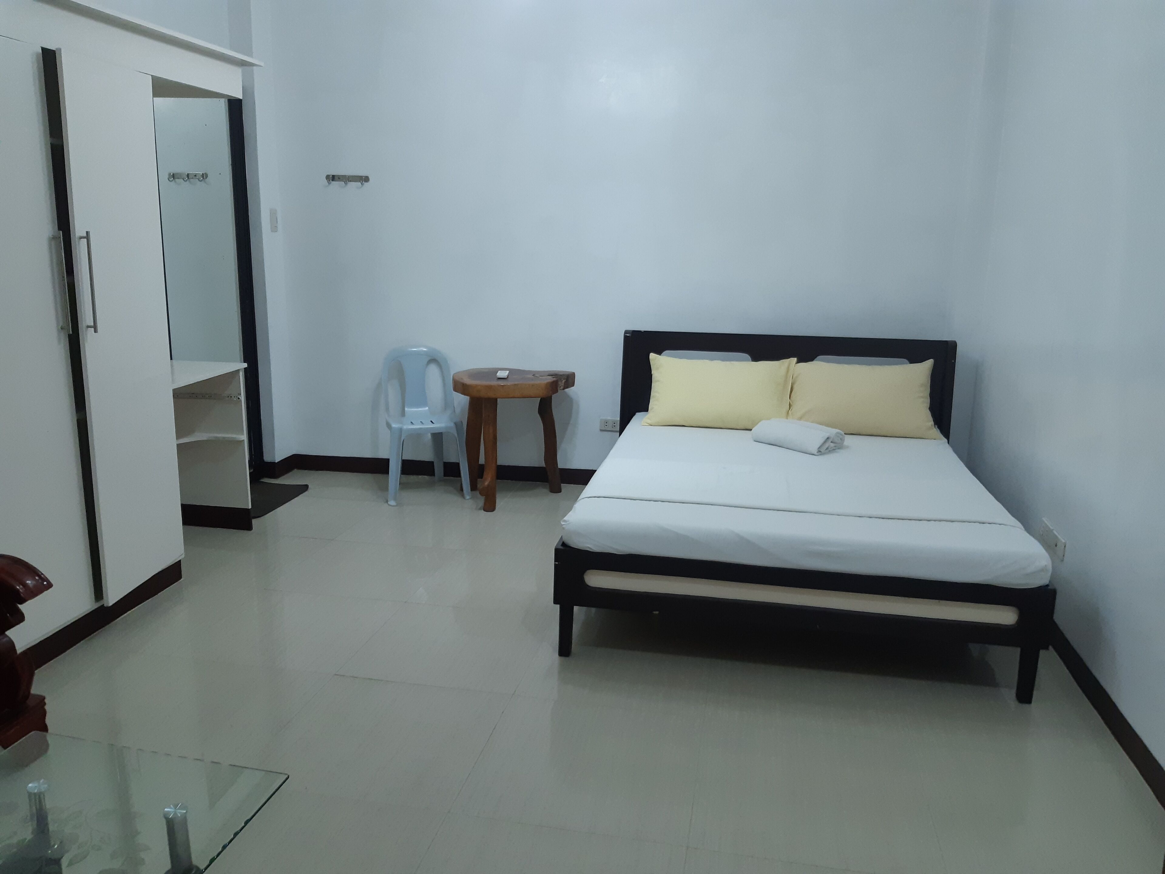Sharana Pensionne by OYO Rooms