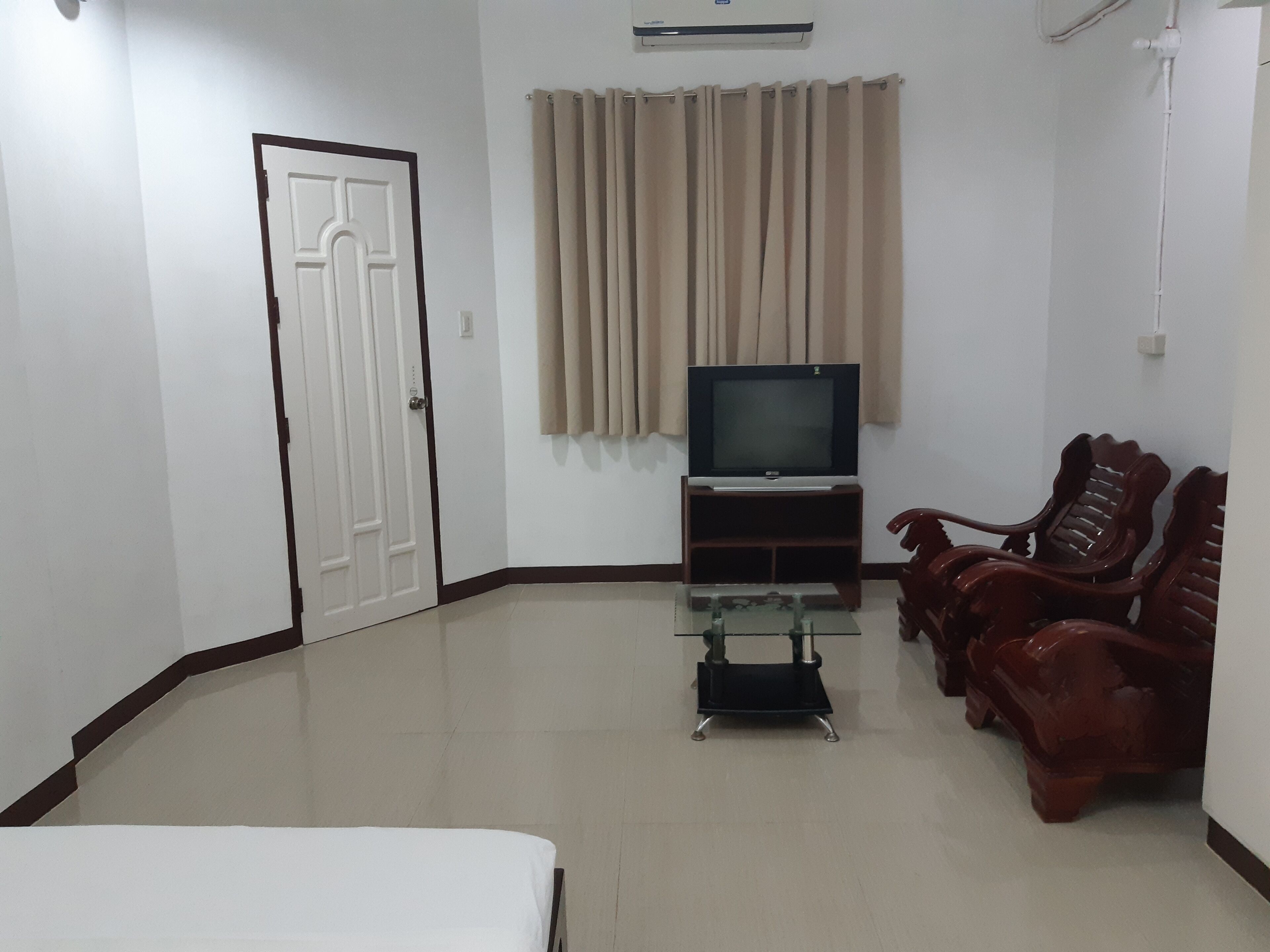 Sharana Pensionne by OYO Rooms