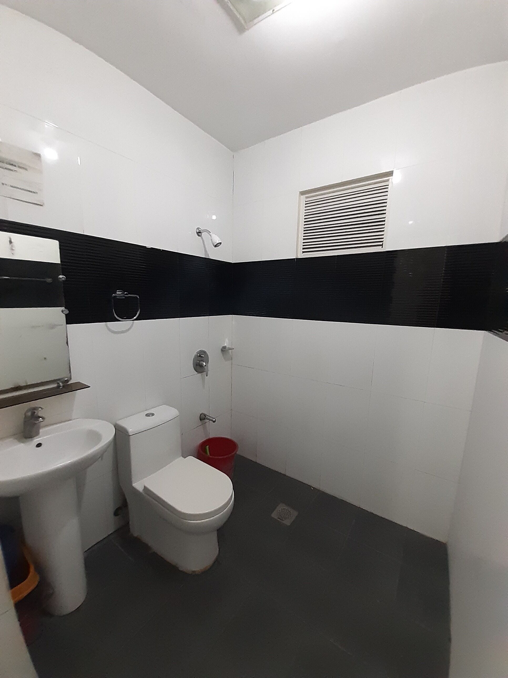 Sharana Pensionne by OYO Rooms