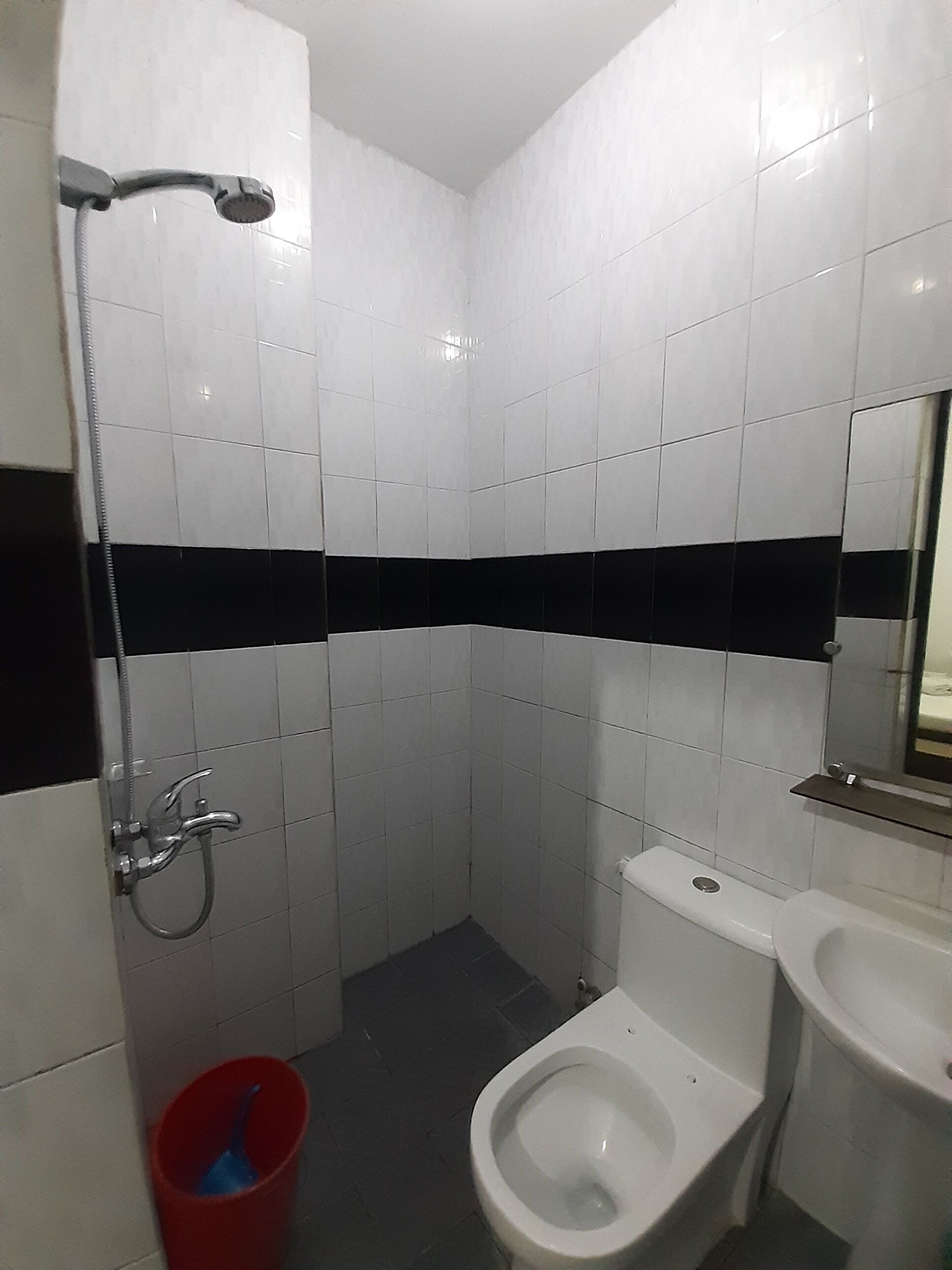 Sharana Pensionne by OYO Rooms