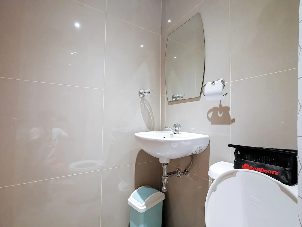 The Junction Suites by RedDoorz