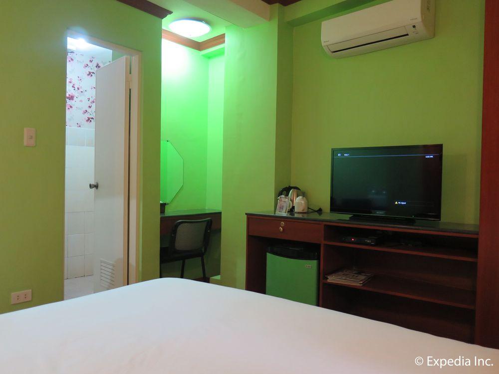 Tinhat Boutique Hotel and Restaurant