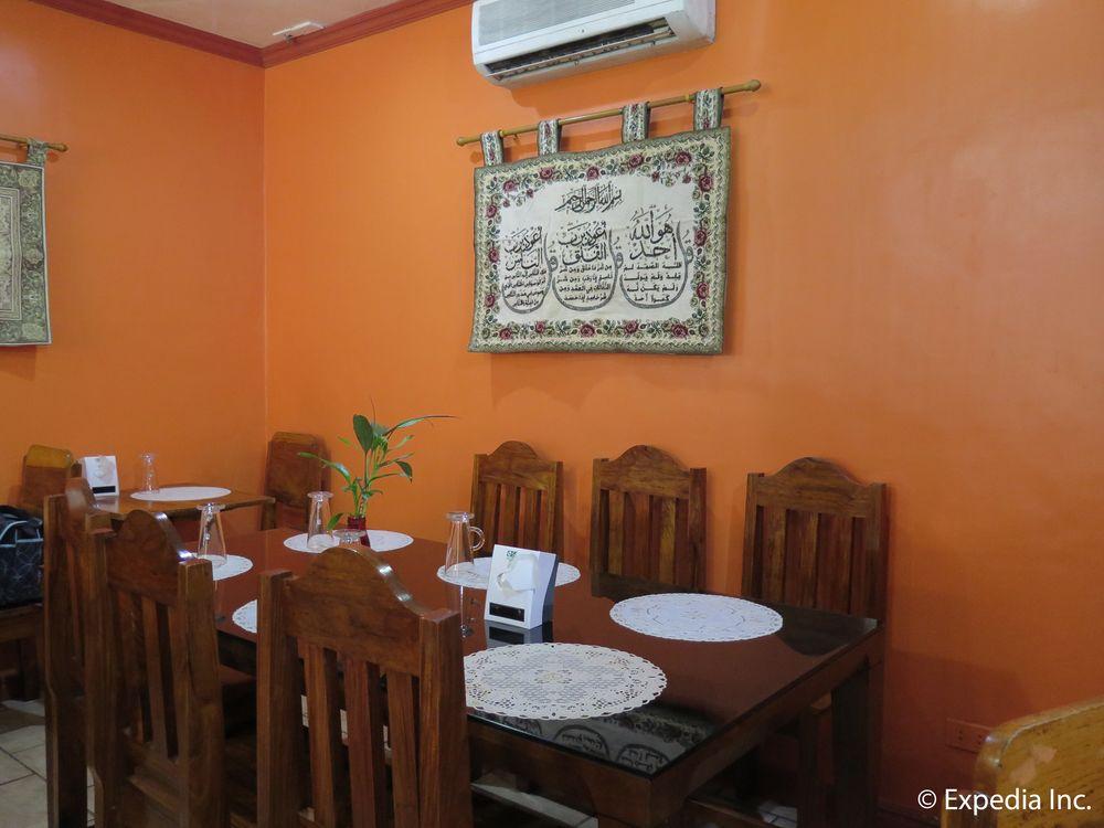 Tinhat Boutique Hotel and Restaurant
