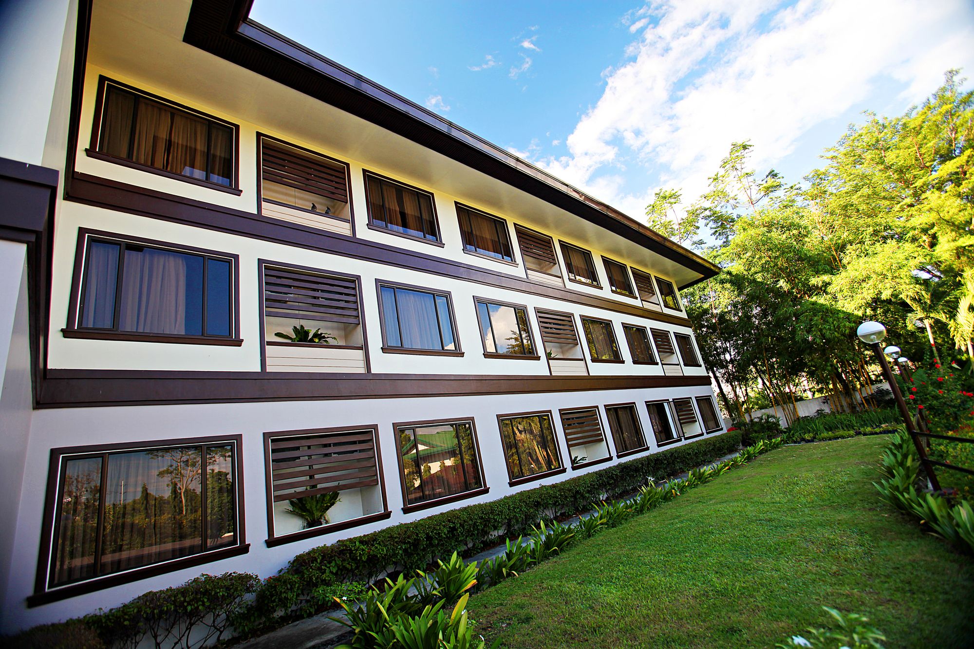 Hotel Tropika