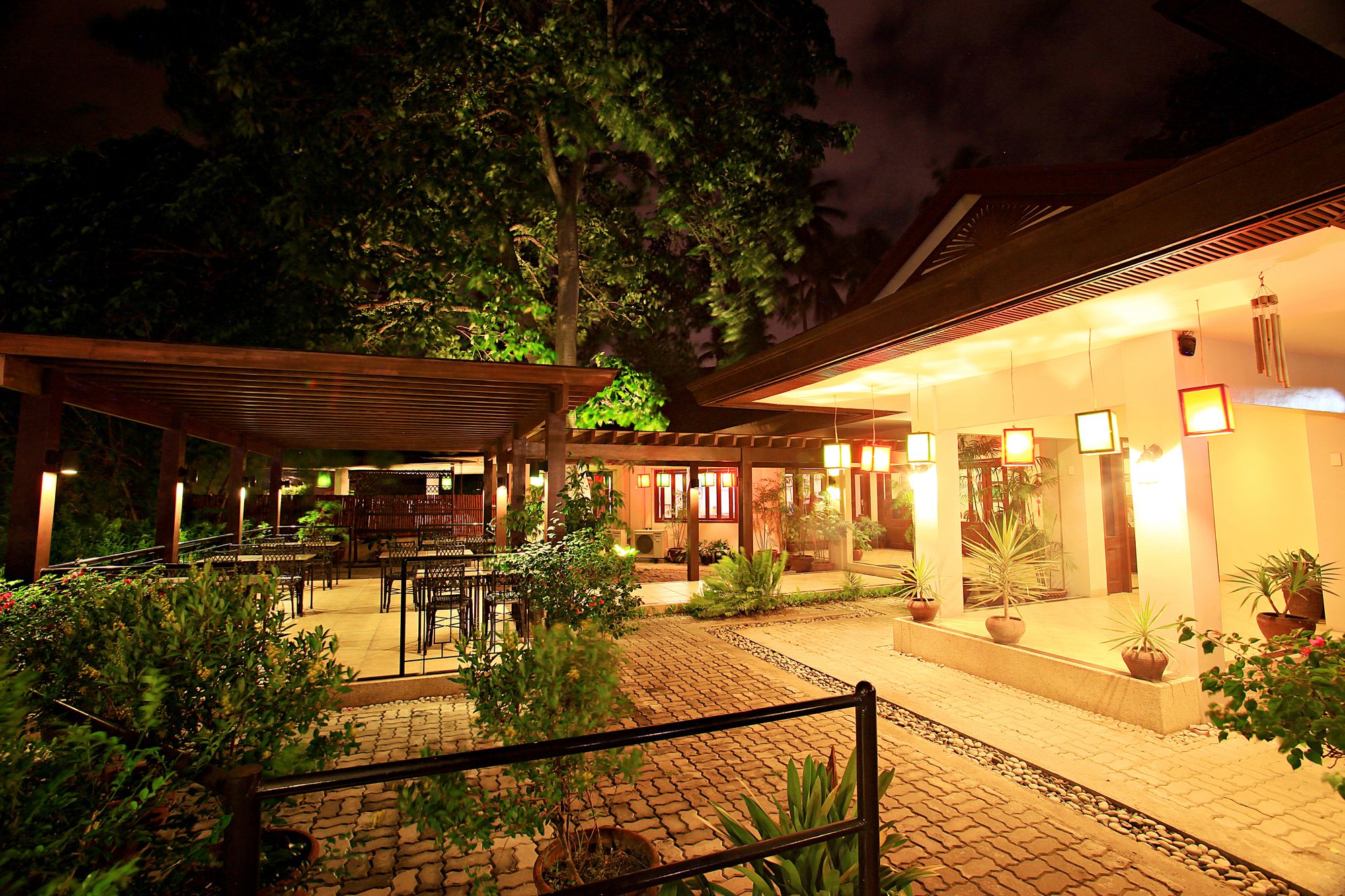 Hotel Tropika