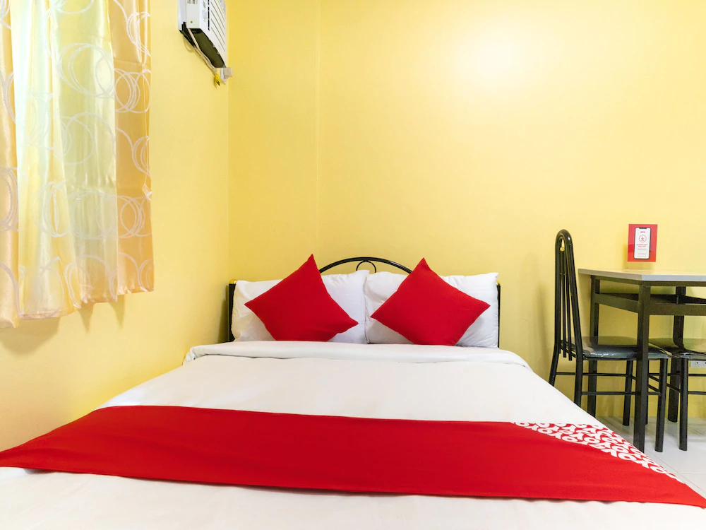 Yellow Pad by OYO Rooms