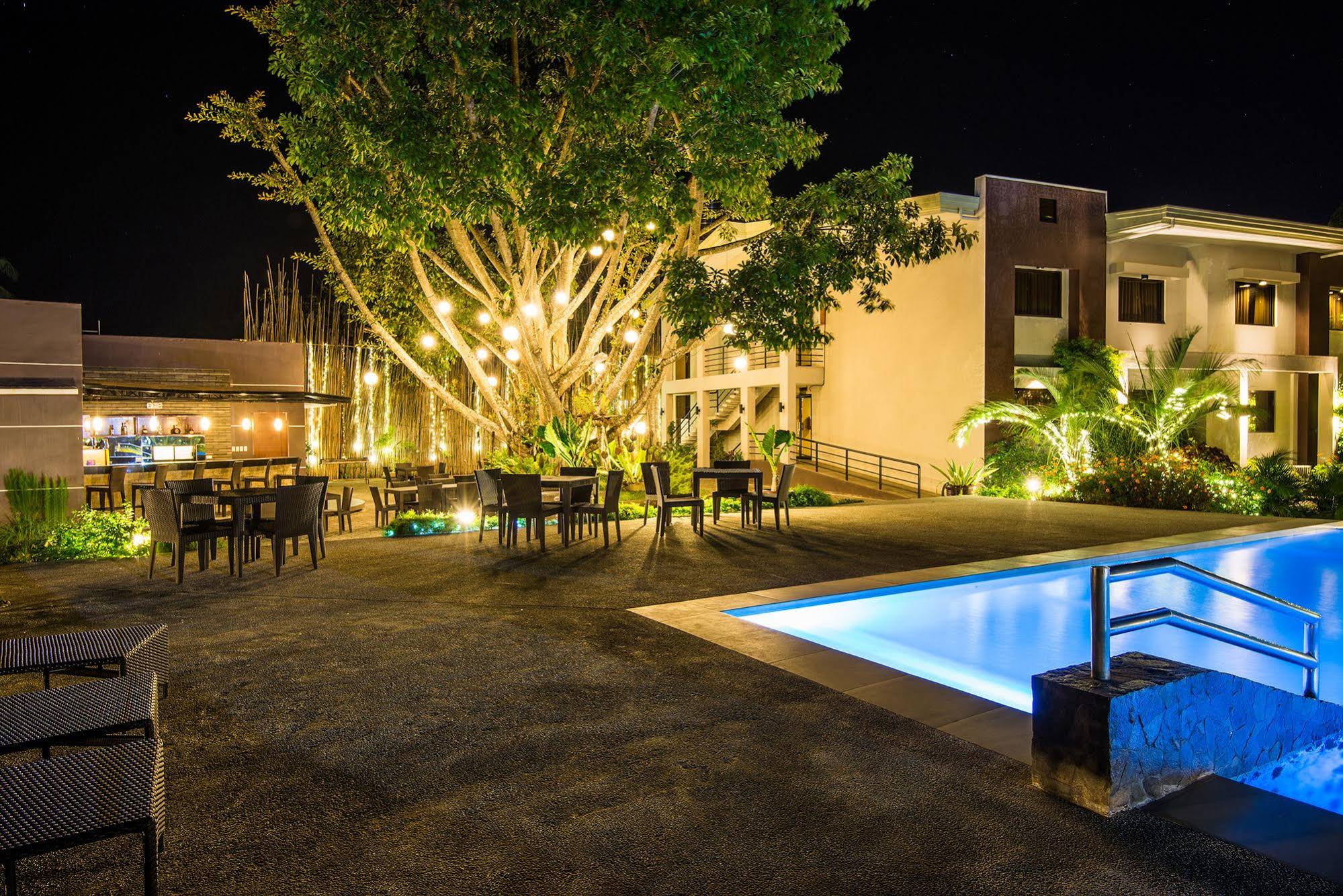 Ariana Hotel