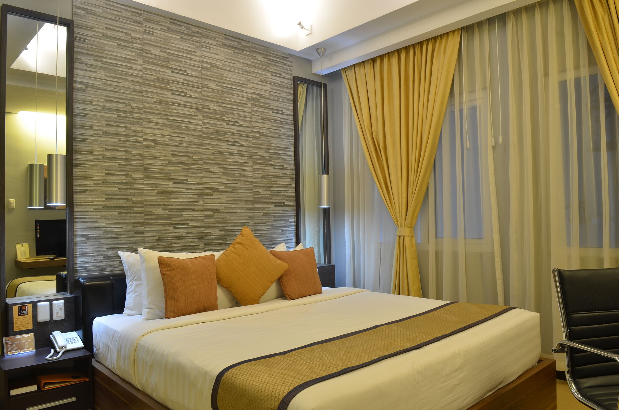 D'Hotel & Suites