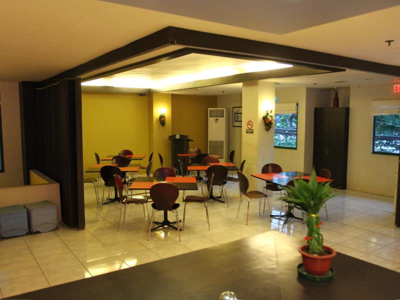 Hotel Camila 1
