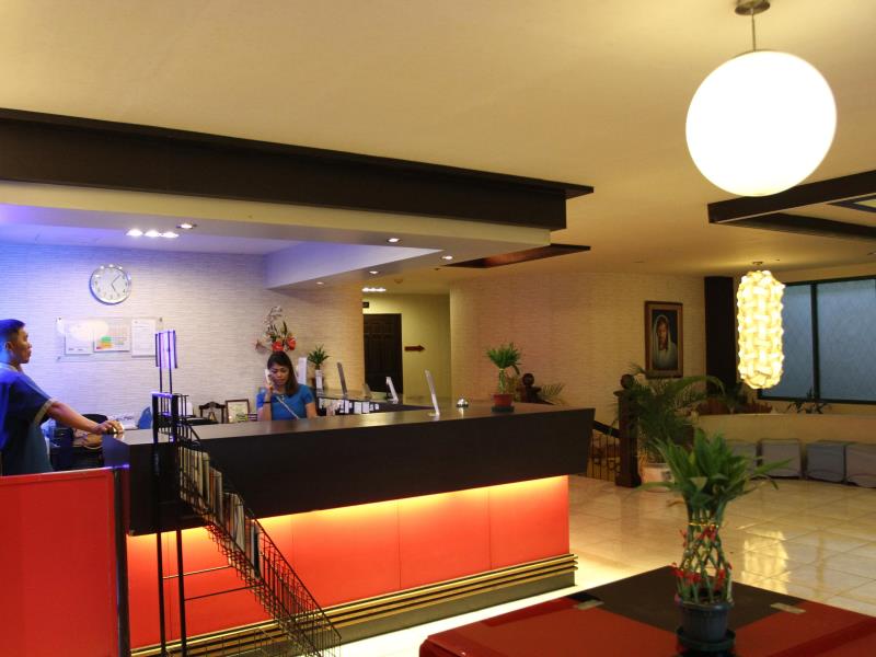Hotel Camila 1