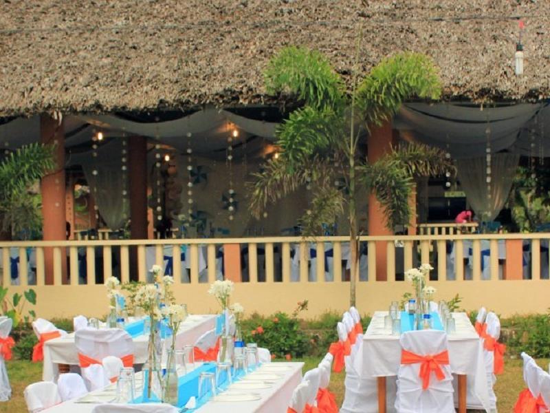 Amor Farm Beach Resort