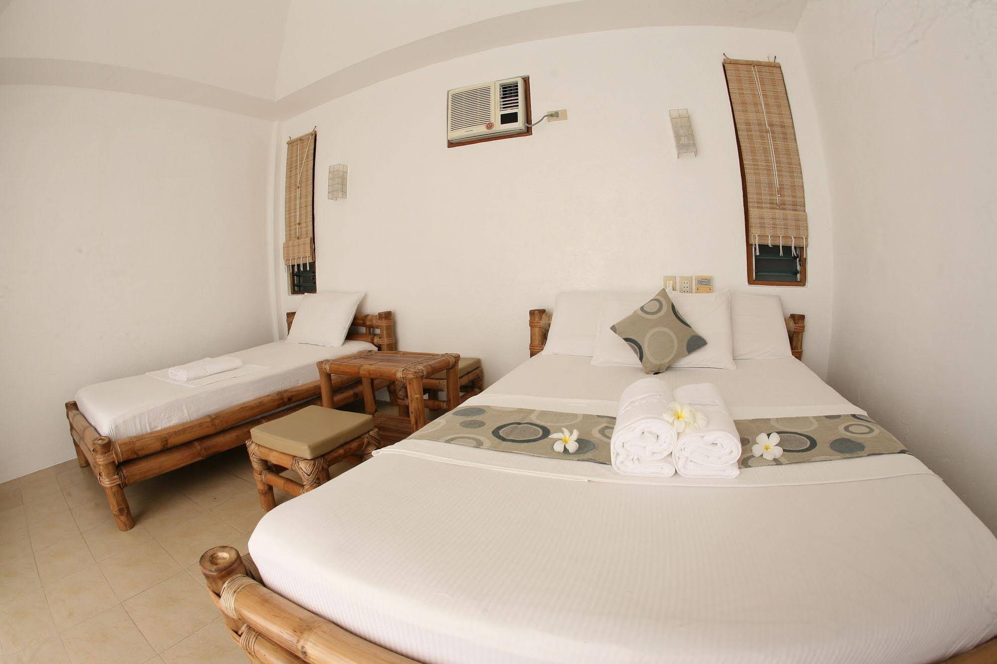 Elysia Beach Resort