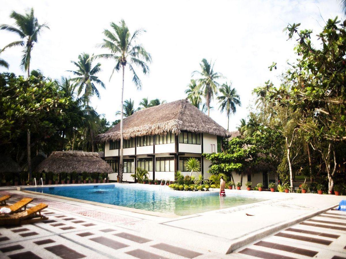 Vitton and Woodland Beach Resorts