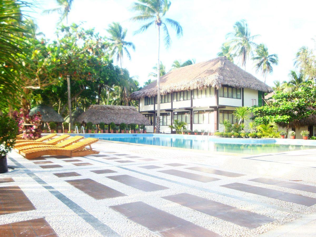 Vitton and Woodland Beach Resorts