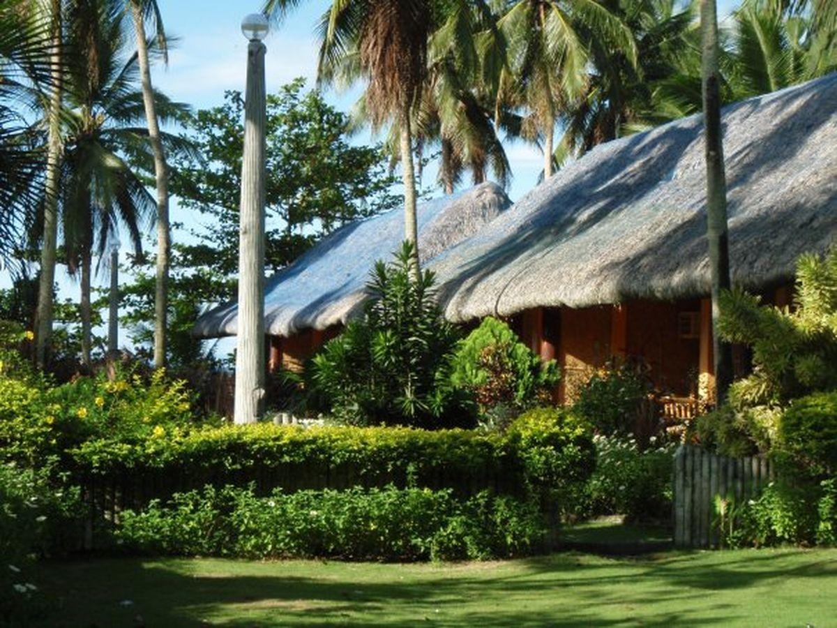 Vitton and Woodland Beach Resorts