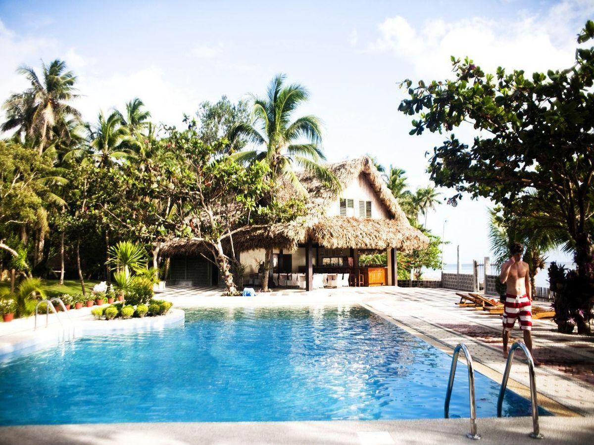 Vitton and Woodland Beach Resorts