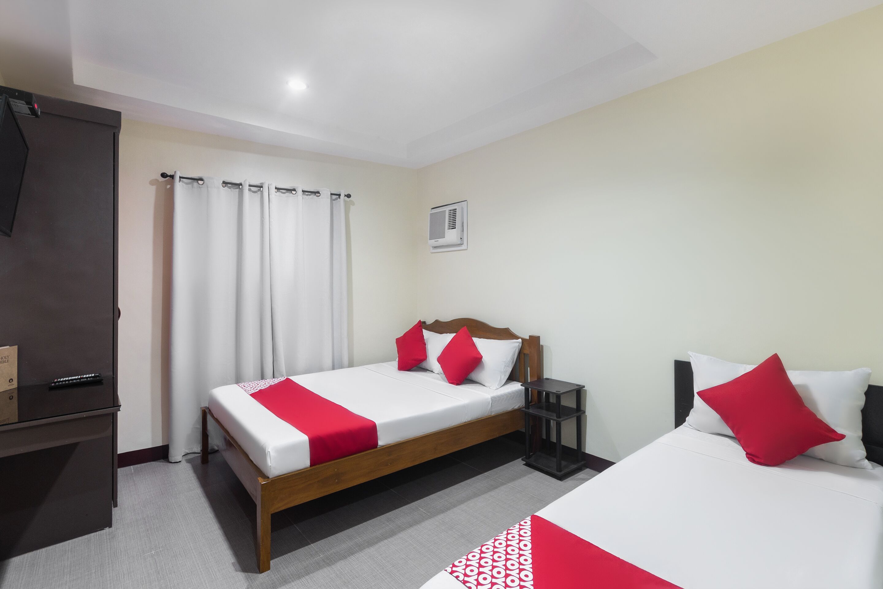 Blue Horizon Hostel by OYO Rooms
