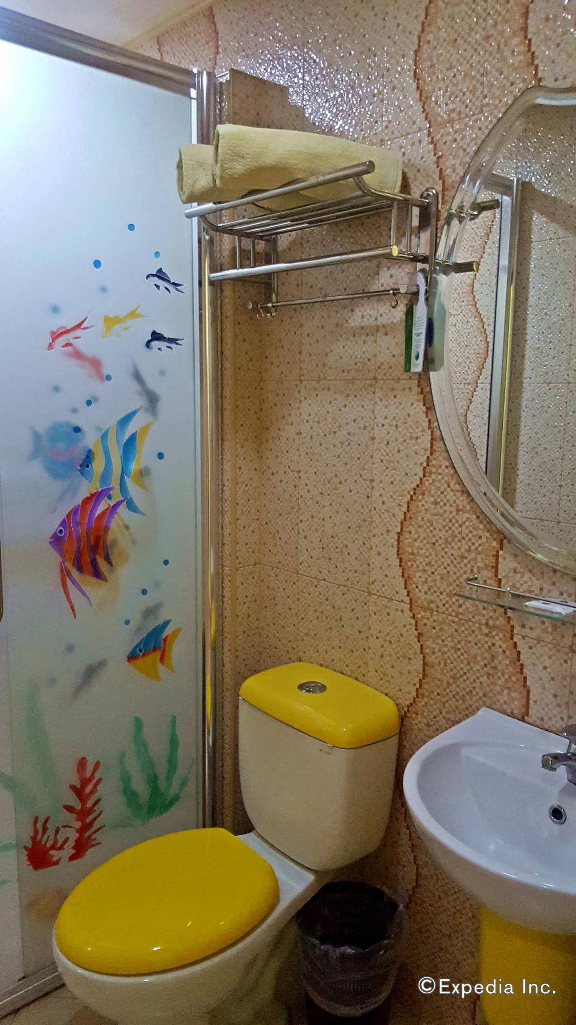 C & L Suites Inn