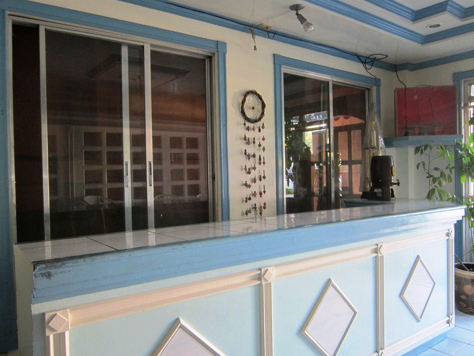 Coastal Inn