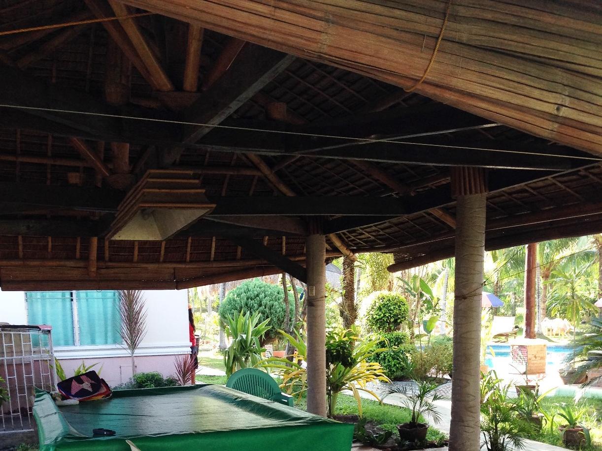 Dumaguete Springs Beach Resort