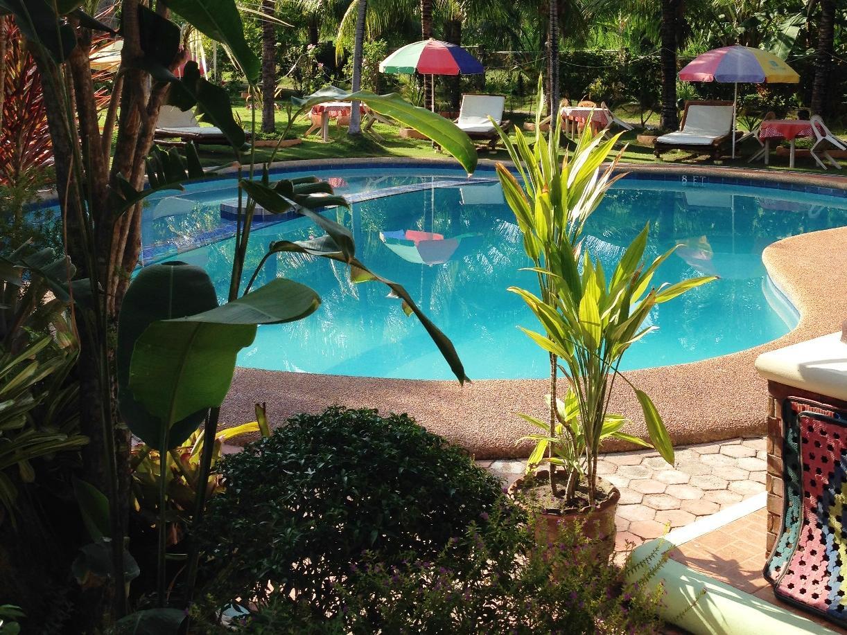 Dumaguete Springs Beach Resort