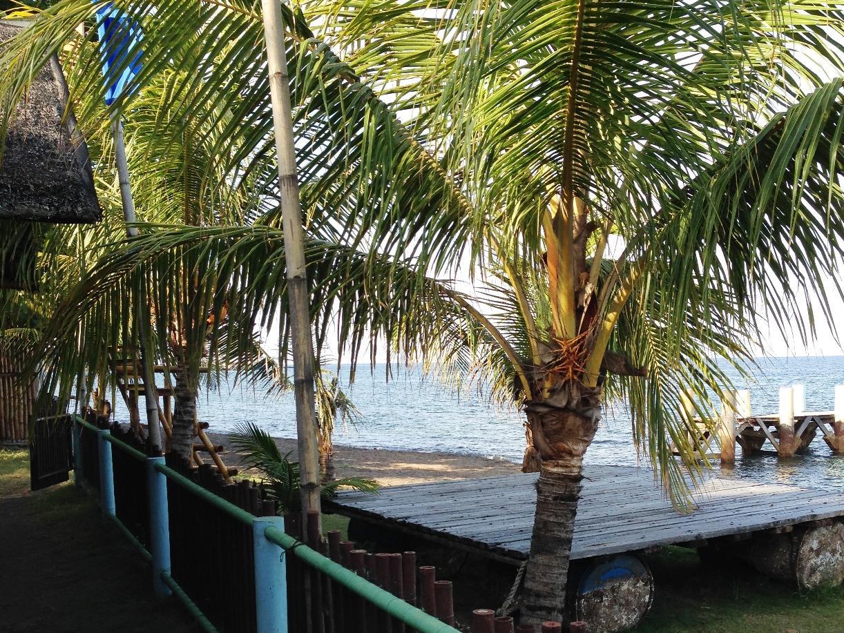 Dumaguete Springs Beach Resort
