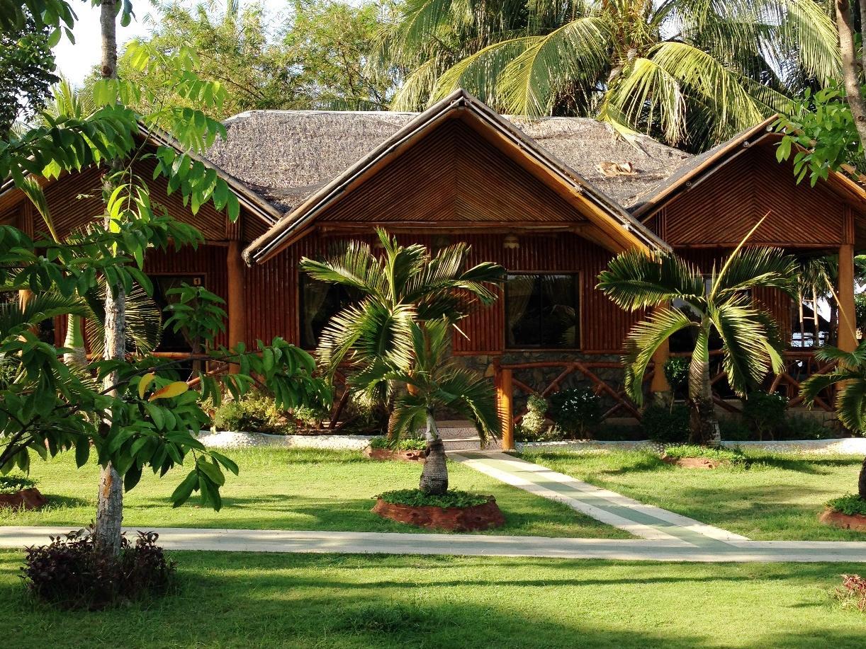 Dumaguete Springs Beach Resort