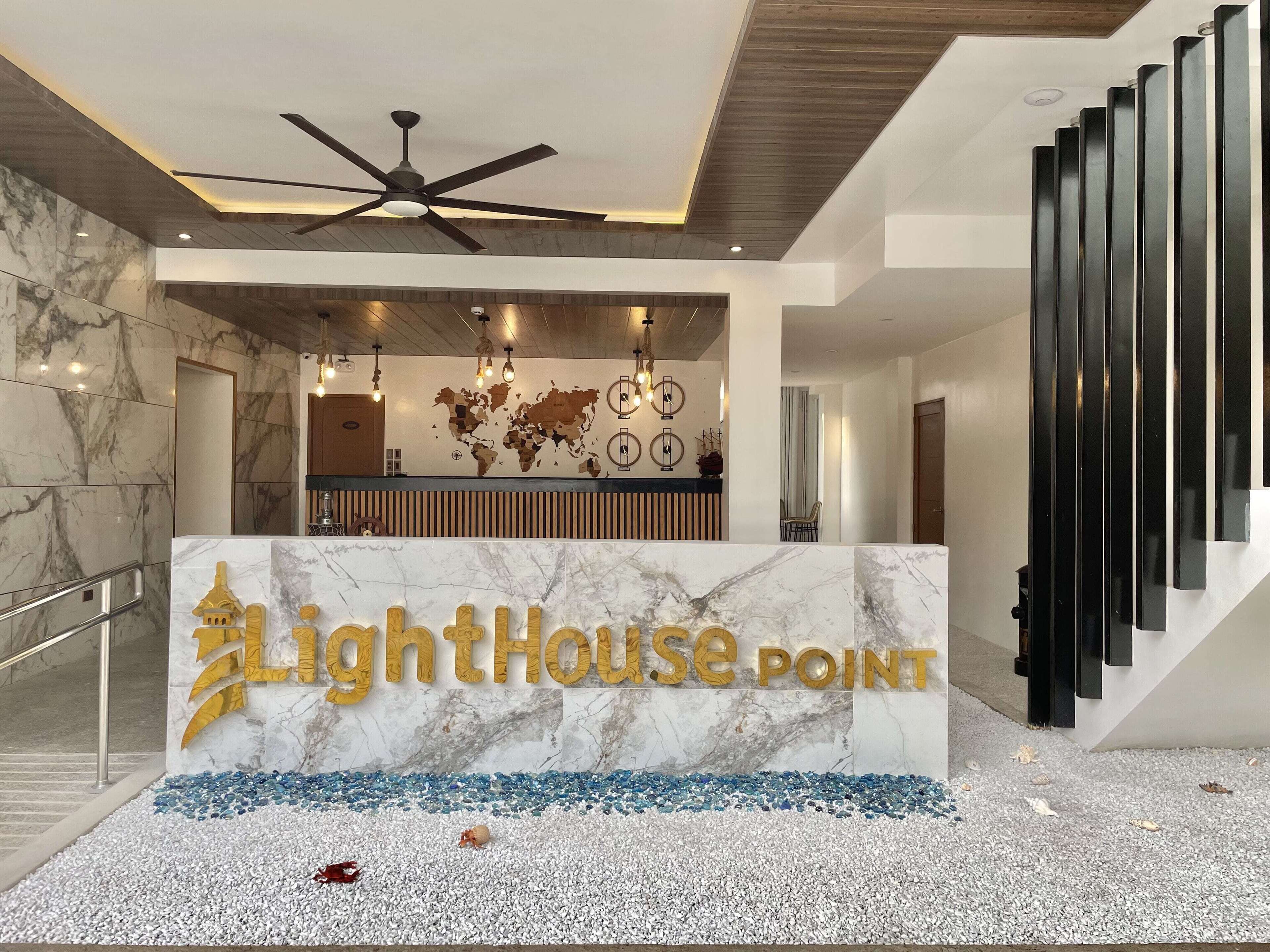 Lighthouse Point Hotel