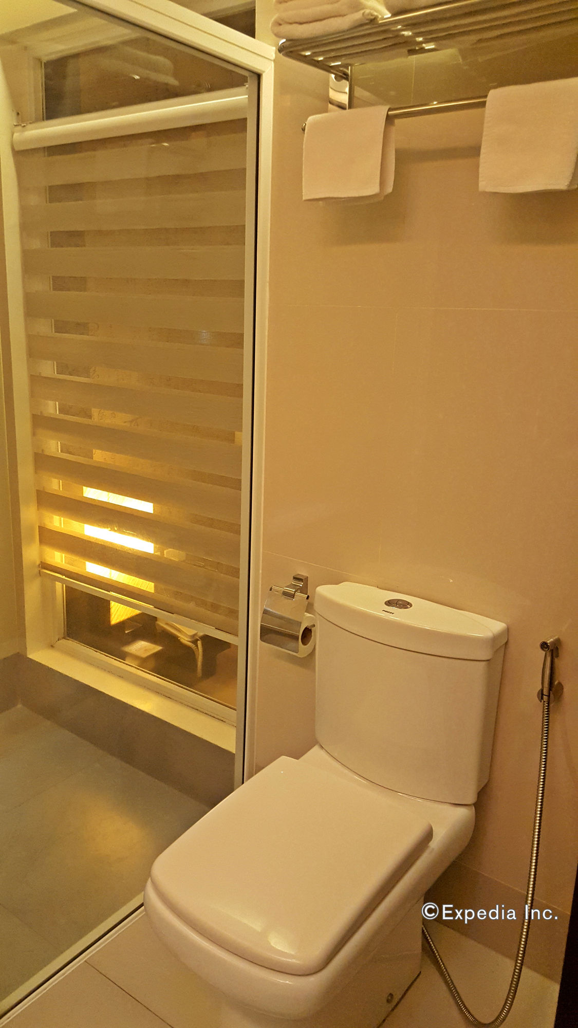 Manhattan Suites Inn