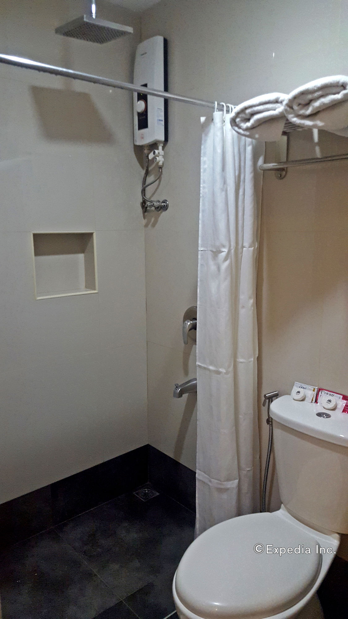 Manhattan Suites Inn