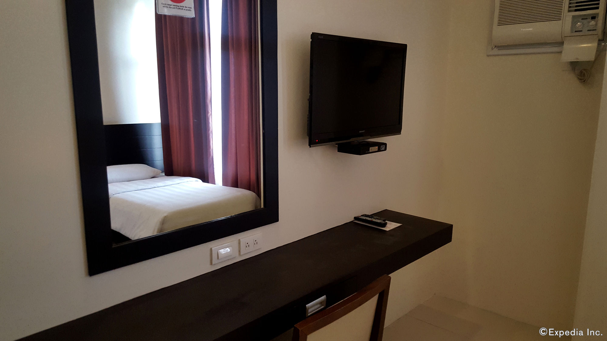 Manhattan Suites Inn