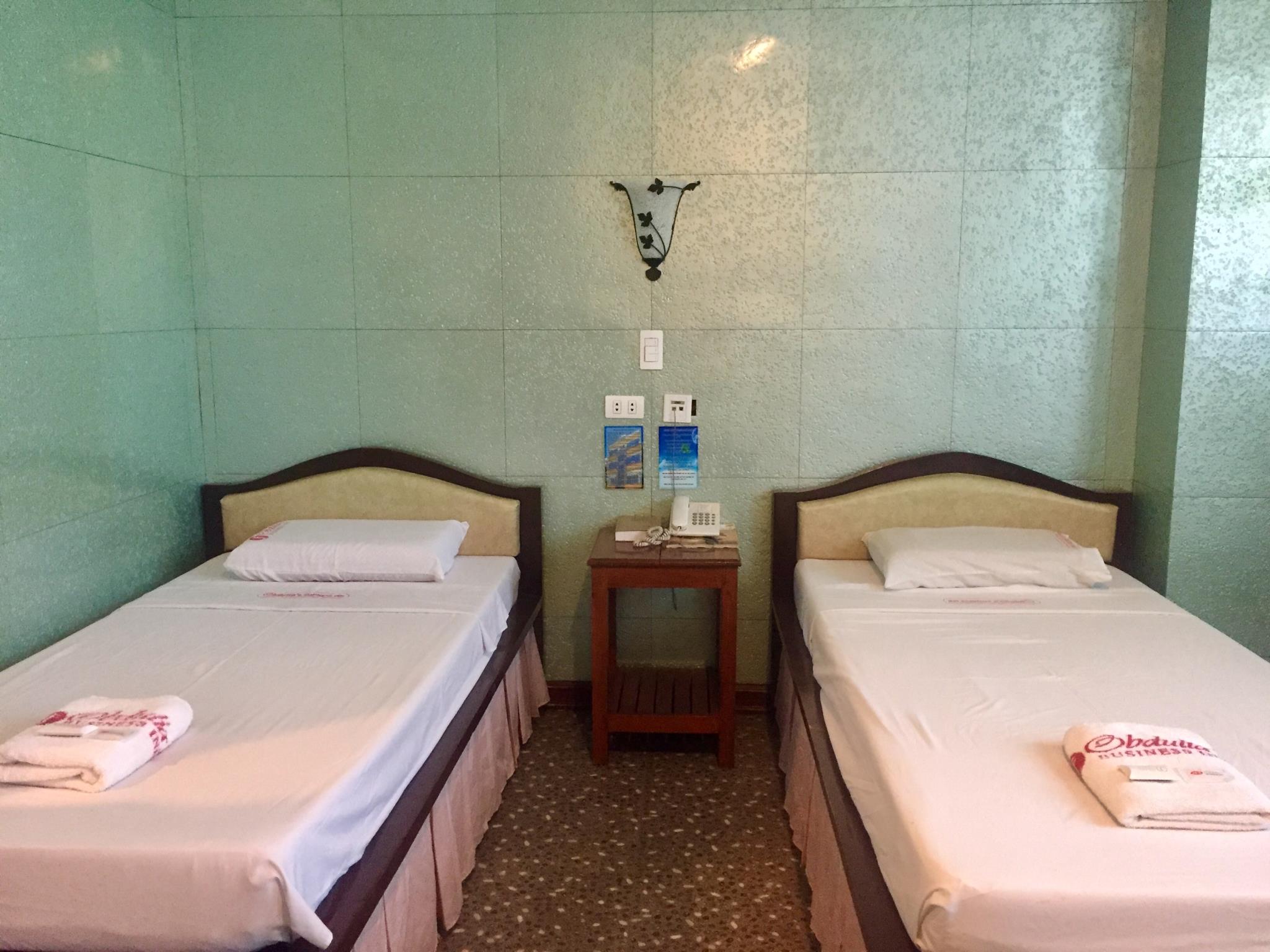 Obdulia's Business Inn