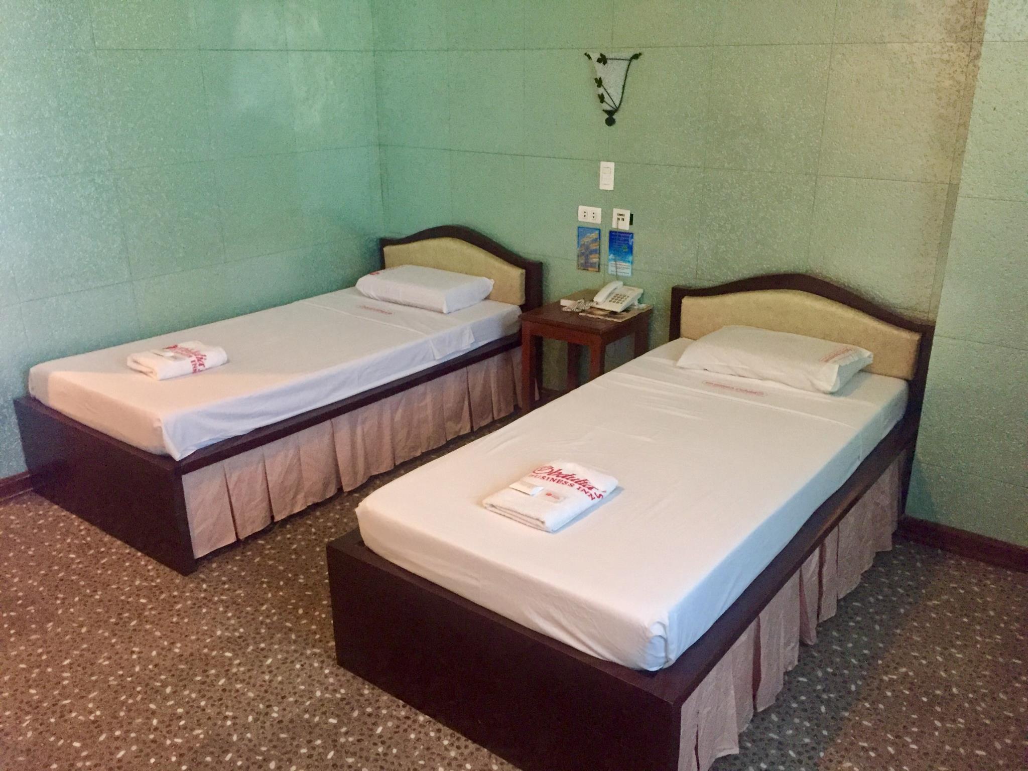 Obdulia's Business Inn