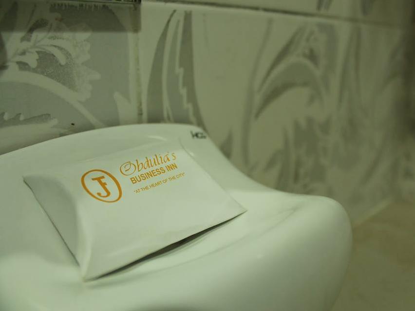 Obdulia's Business Inn