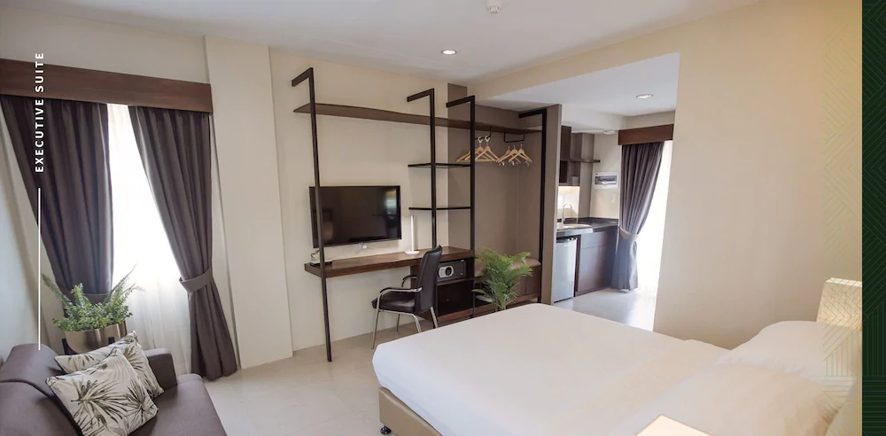 Rovira Suites