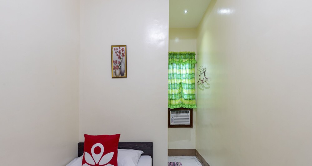 Traveller's Inn Dumaguete by ZEN Rooms