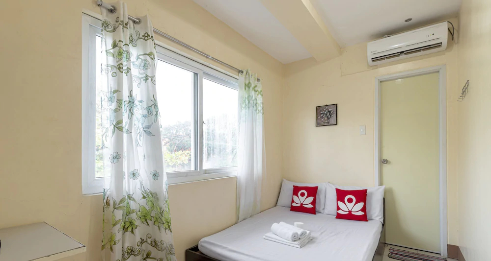 Traveller's Inn Dumaguete by ZEN Rooms