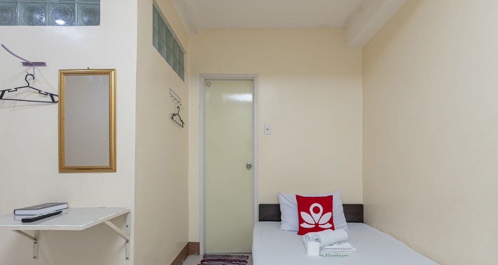 Traveller's Inn Dumaguete by ZEN Rooms