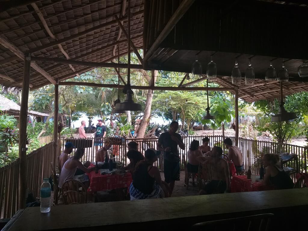 Balay Cuyonon Eco Lodge