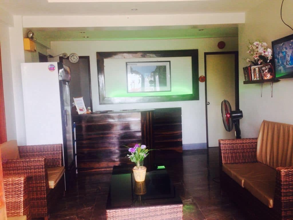 Dayunan El Nido Tourist Inn