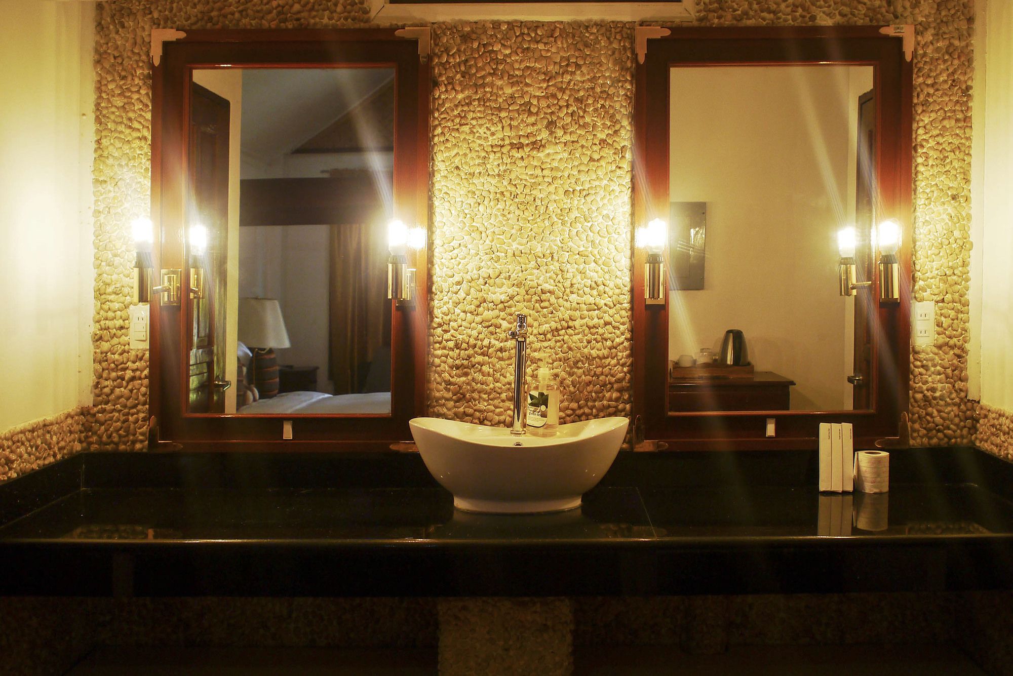 Doublegem Beach Resort and Hotel
