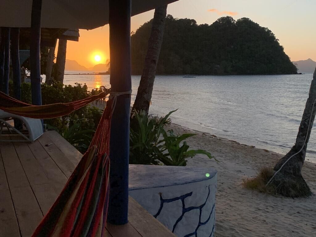 El Nido Beach Huts